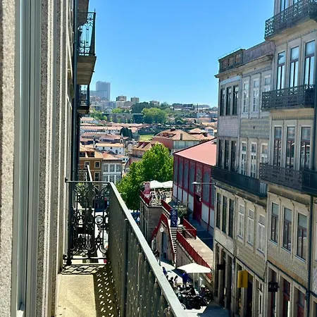 Center W-ac Views & Balcony Appartement Porto