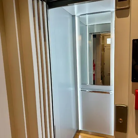 Διαμέρισμα Center W-ac Views & Balcony *