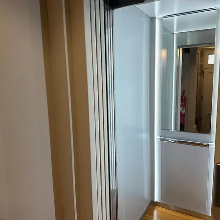 Center W-ac Views & Balcony Διαμέρισμα